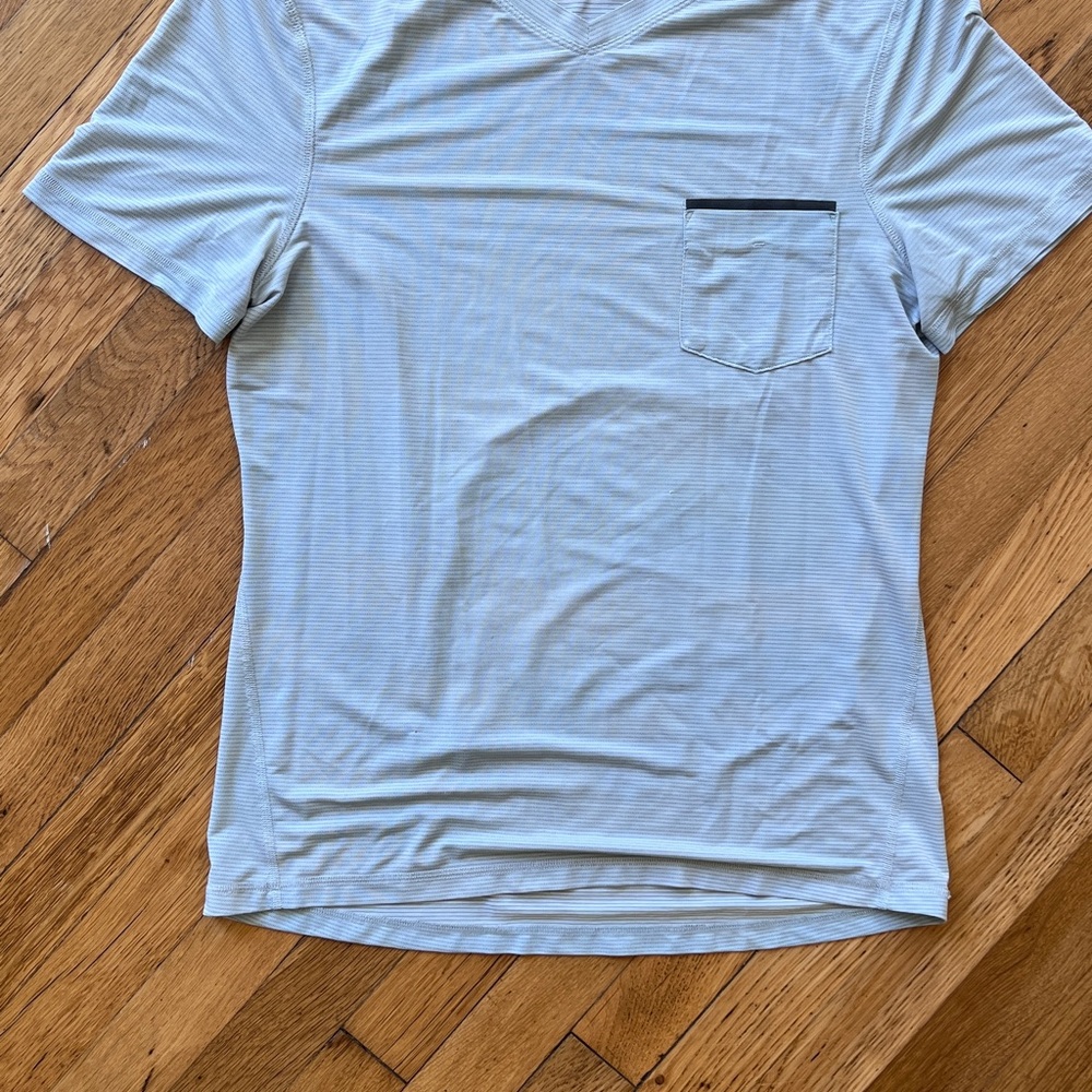 Men’s LuLu Lemon Shirt